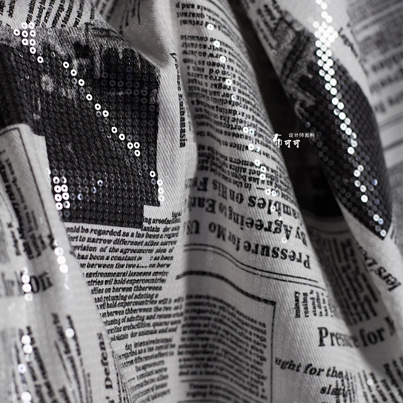 Sewing Tweed Fabric - Englische Graffiti Zeitung Denim Pailletten Stoff